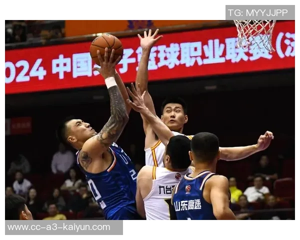 新民体育分析外援影响加深与潜力赛挑战CBA联赛竞争愈发激烈